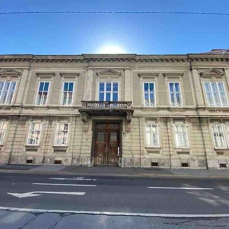 Geraeumige Altbauwohnung Im Zentrum Graz Ngoại thất bức ảnh