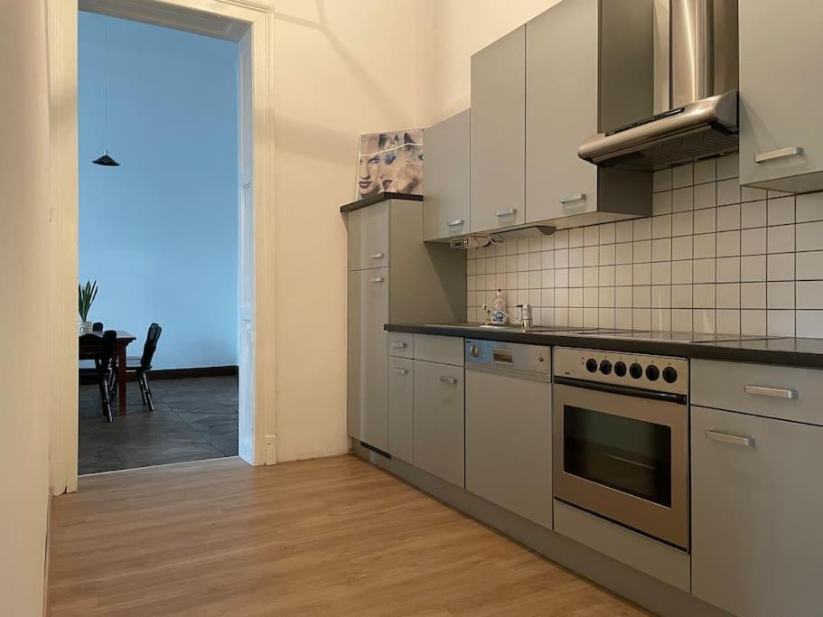 Geraeumige Altbauwohnung Im Zentrum Graz Ngoại thất bức ảnh